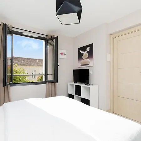 Lejlighed 3 Bedrooms: 200m From Croisette